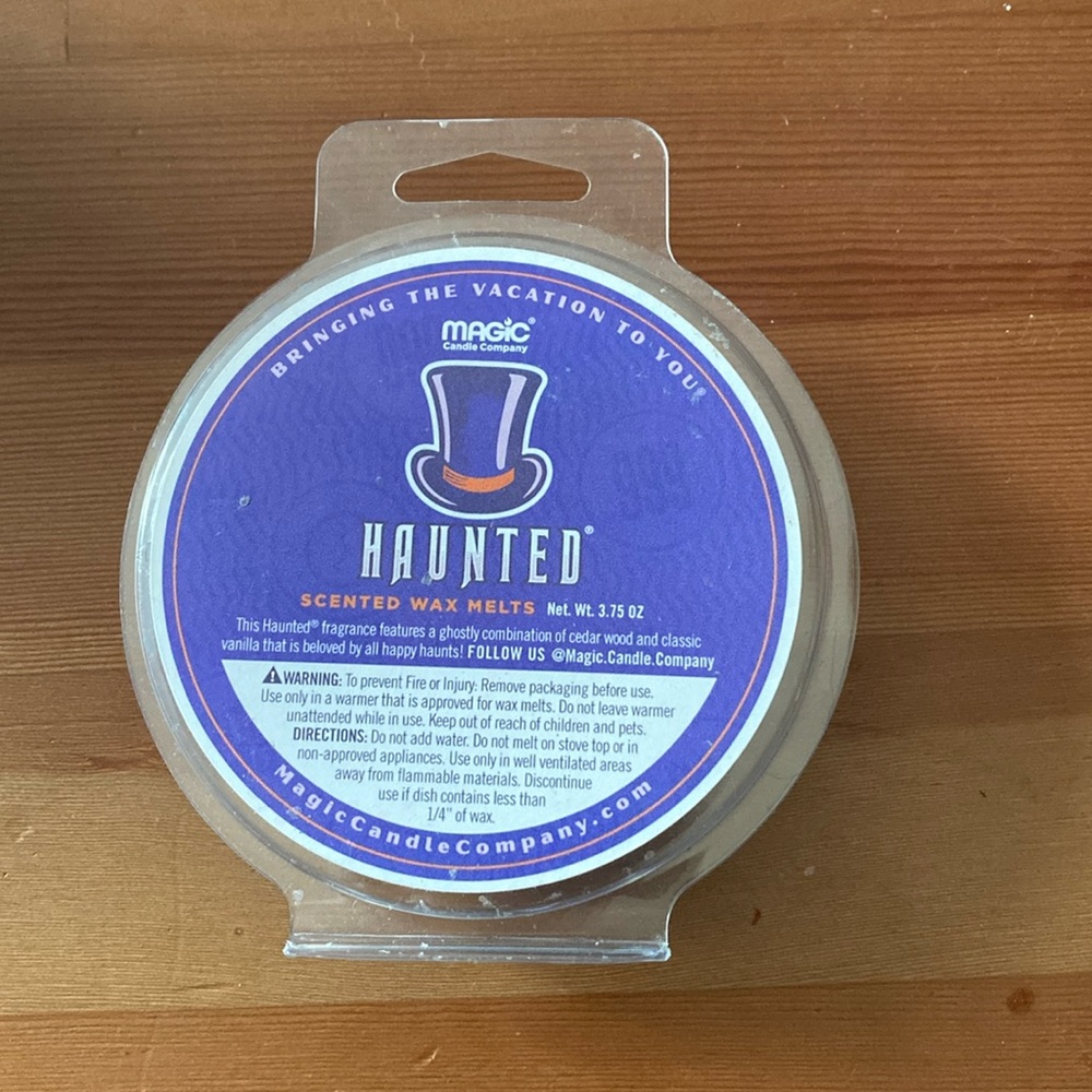 Magic Candle Company Haunted Scented Wax Melts
